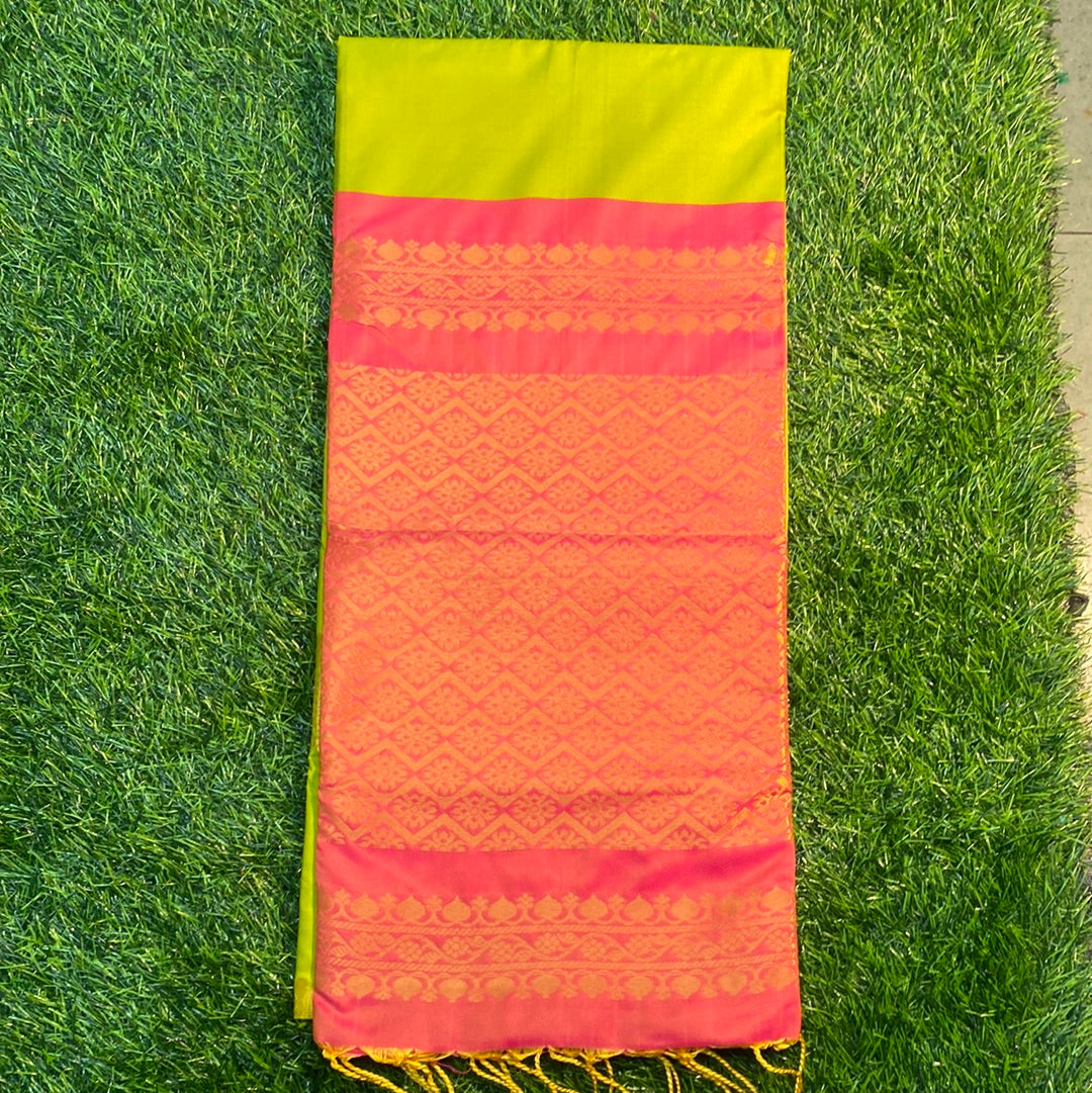 Kanjivaram Tissue Border Soft Silk Sarees (Lime Green and Pink)