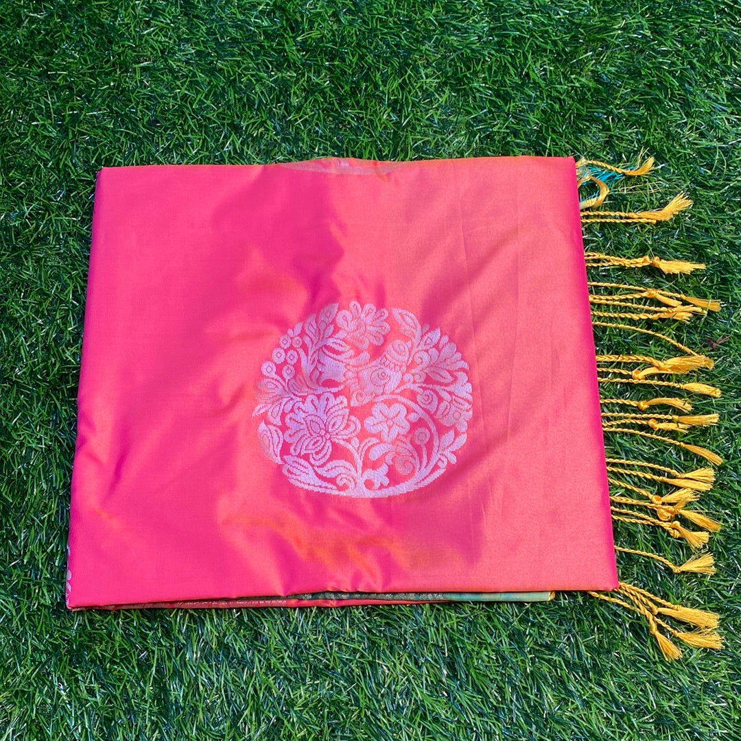 Kanjivaram Tissue Border Soft Silk Sarees (Orange and Sea Green Colour)