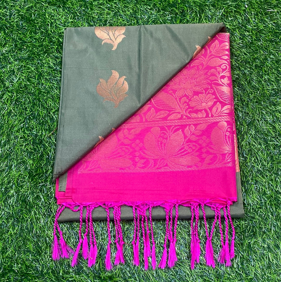 Kanjivaram Tissue Border Soft Silk Sarees (Green and Pink Colour)