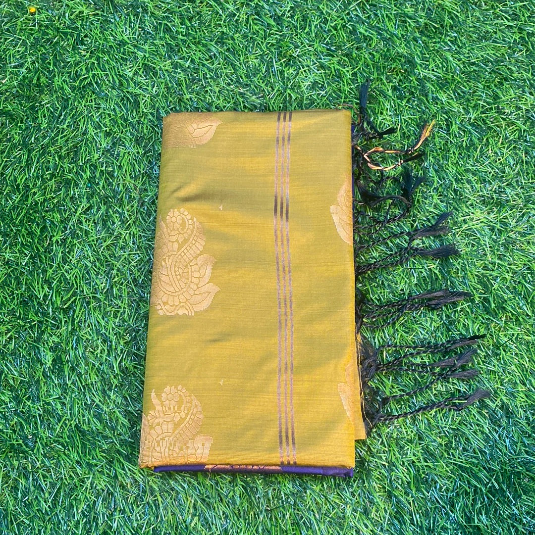 Kanjivaram Tissue Border Soft Silk Sarees (Mehandi Green and Purple Colour)