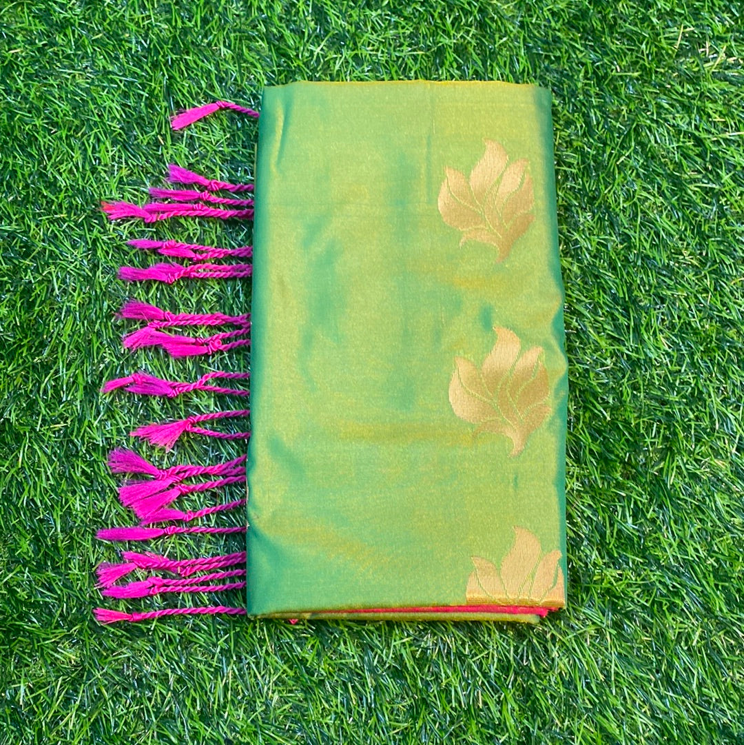 Kanjivaram Tissue Border Soft Silk Sarees (Green and Pink Colour)