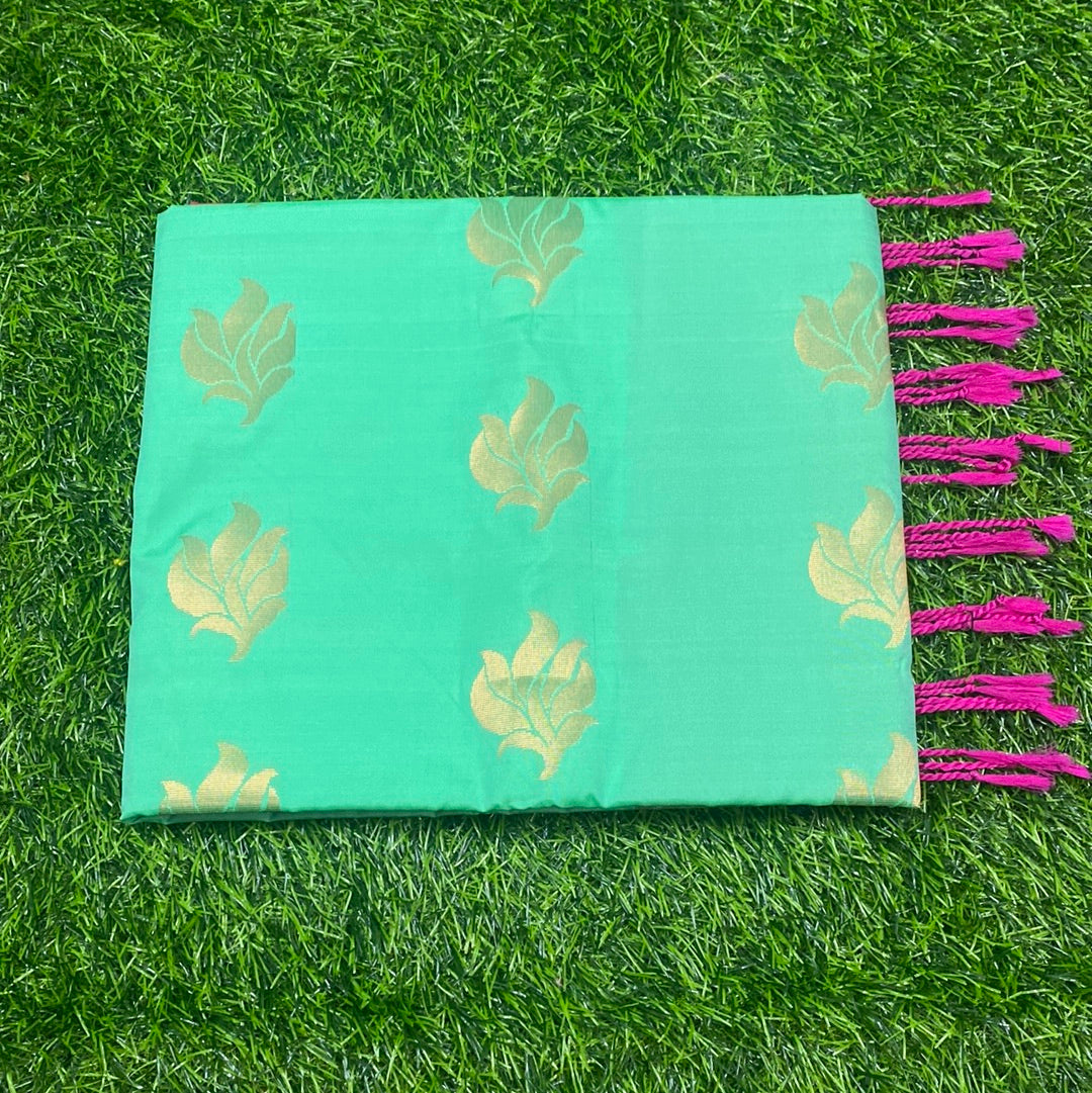Kanjivaram Tissue Border Soft Silk Sarees (Green and Pink Colour)