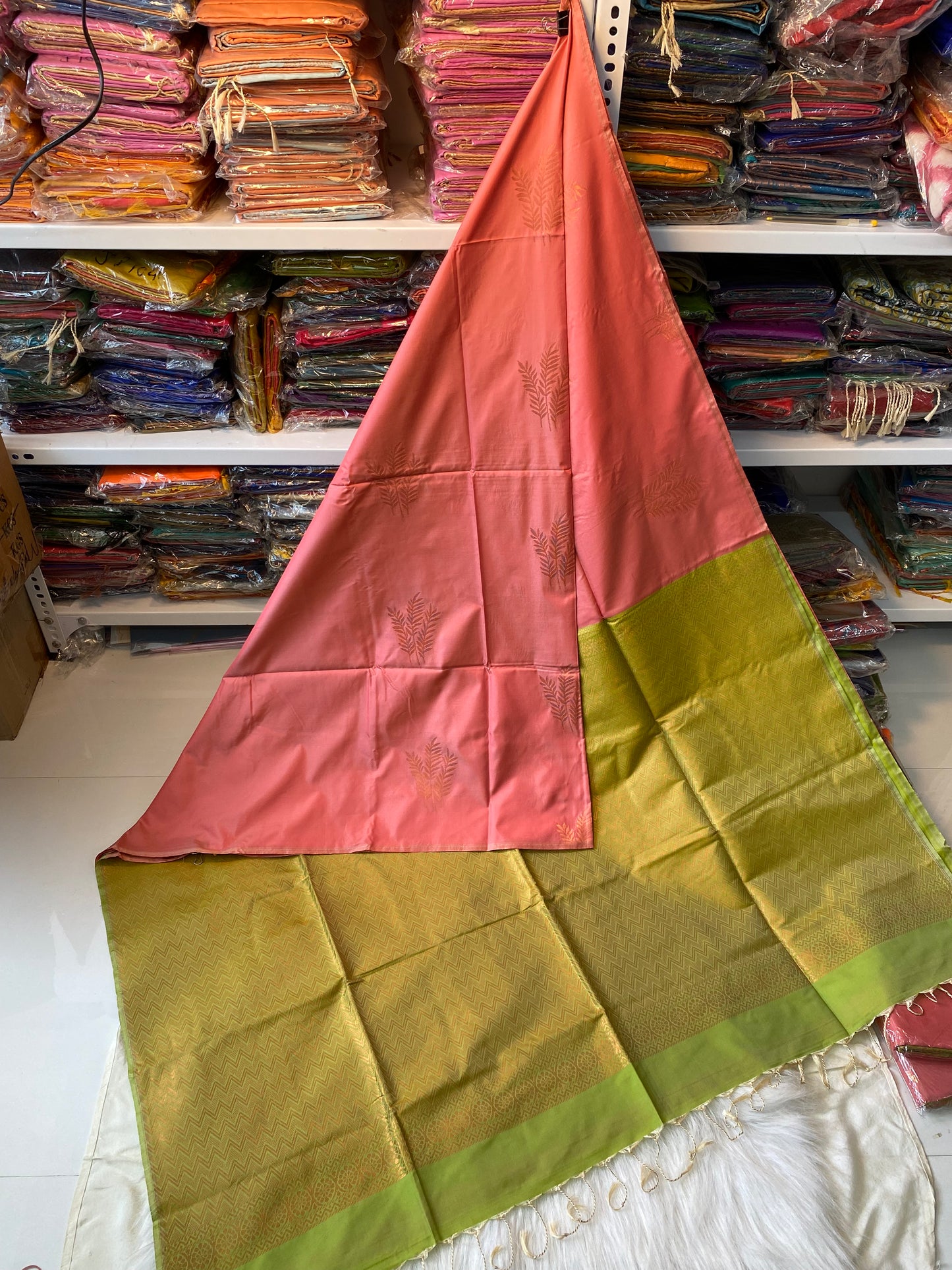 Kanjivaram Tissue Border Soft Silk Sarees (Peach & Parrot Green)