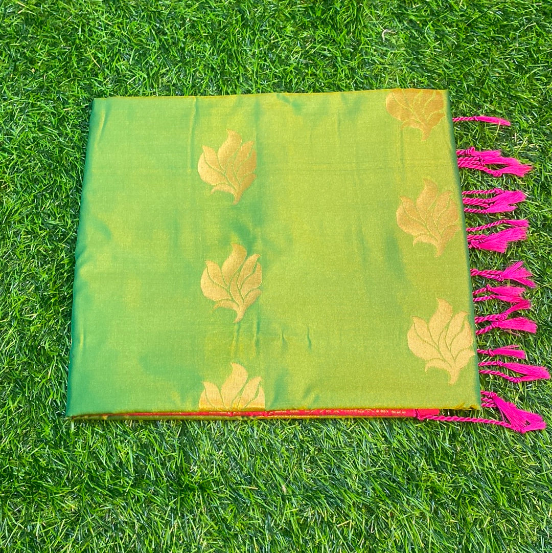 Kanjivaram Tissue Border Soft Silk Sarees (Green and Pink Colour)