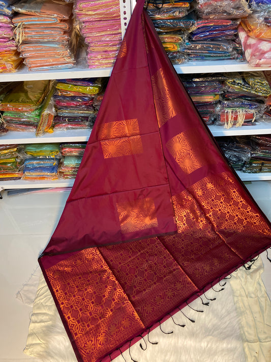 Kanjivaram Tissue Border Soft Silk Saree (Maroon)