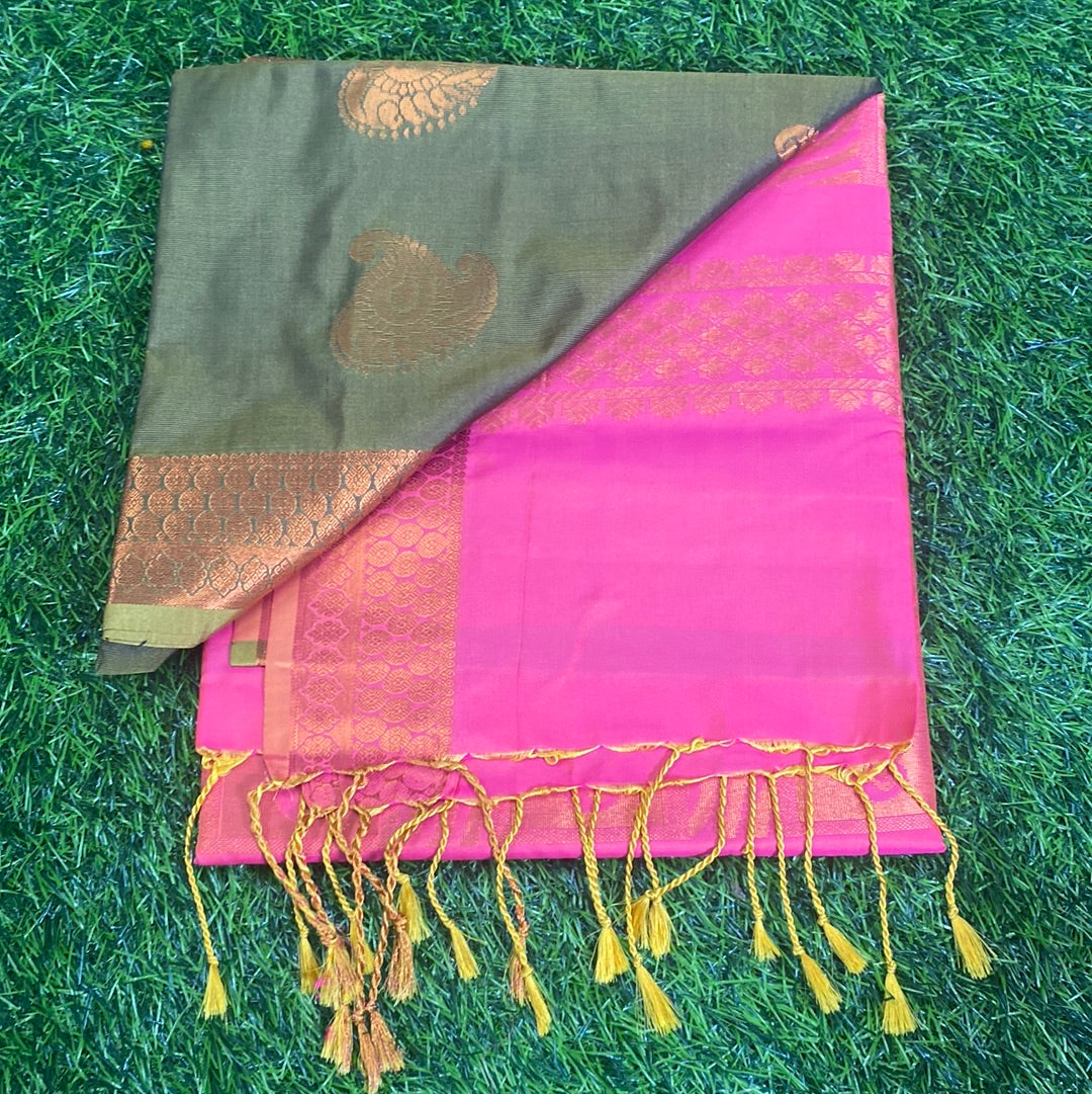 Kanjivaram Tissue Border Soft Silk Saree (Mehandi Green and Pink Colour)
