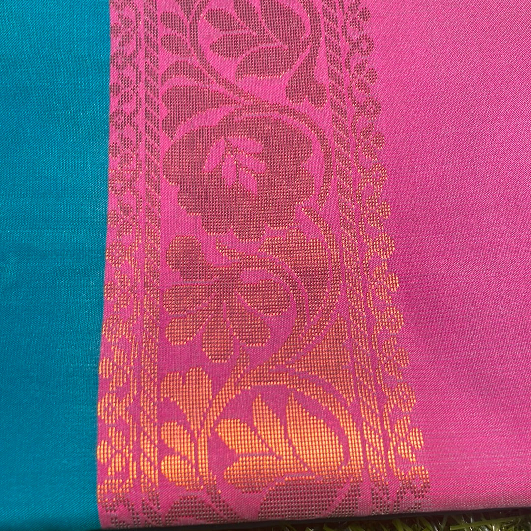 Kanjivaram Tissue Border Soft Silk Sarees (Sea Blue and Light Pink)
