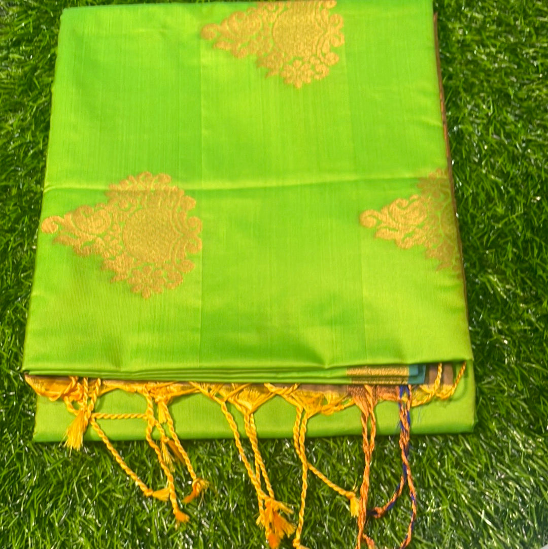 Kanjivaram Tissue Border Soft Silk Sarees (Green & Purple)