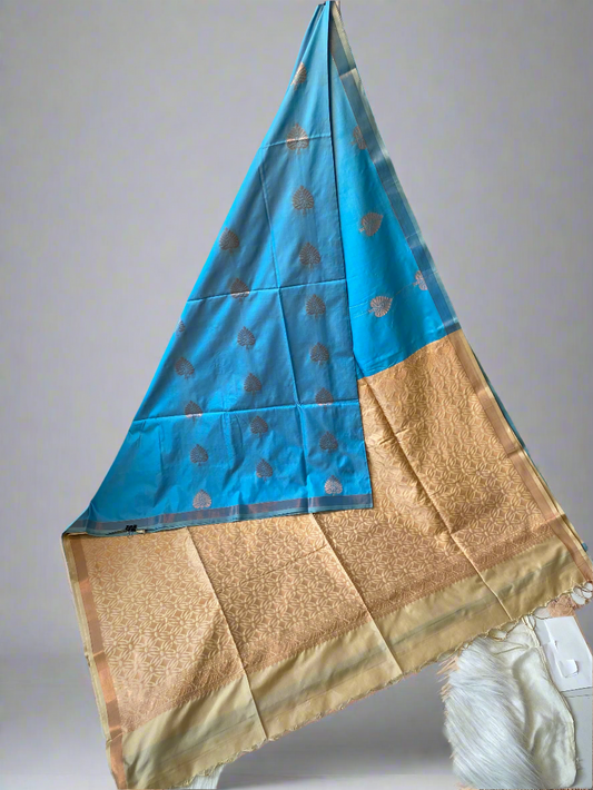 Kanjivaram Tissue Border Soft Silk Sarees (Sea Blue & Cream)