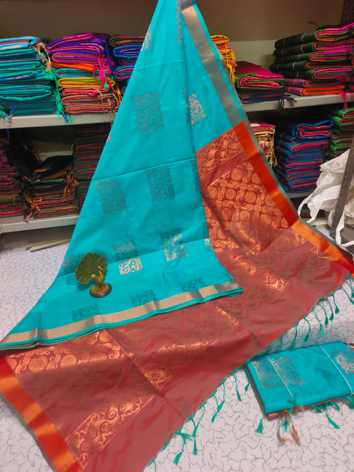 Kanjivaram Tissue Border Soft Silk Saree (Sky Blue and Brown Colour)