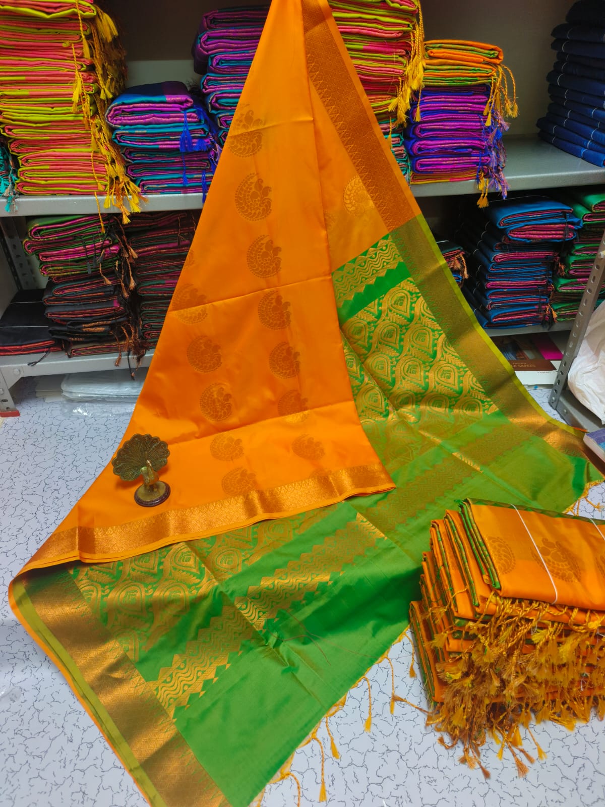 Kanjivaram Tissue Border Soft Silk Sarees (Orange and Green Colour)