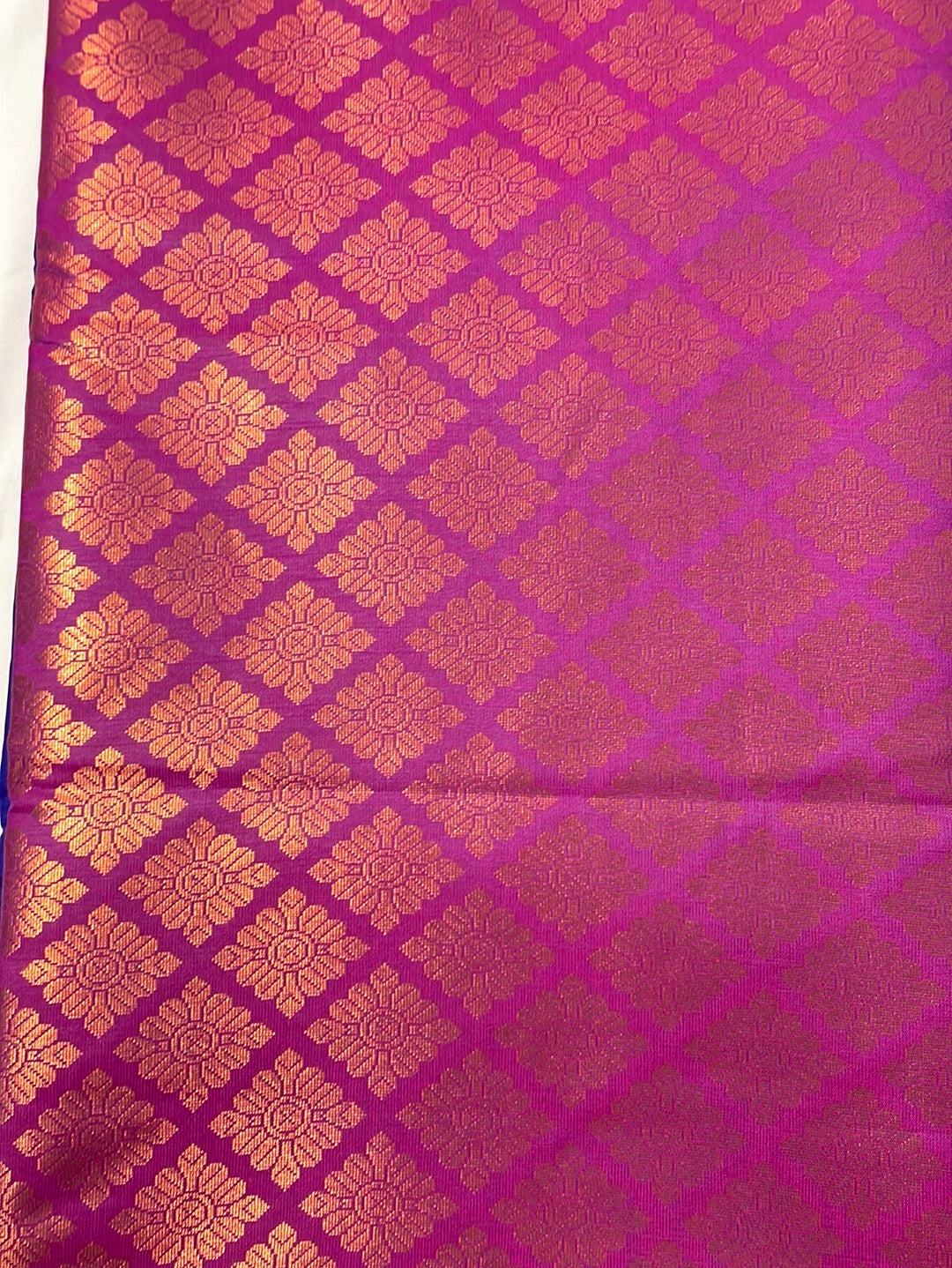 Kanjivaram Tissue Border Soft Silk Sarees (Royal Blue and Pink Colour)