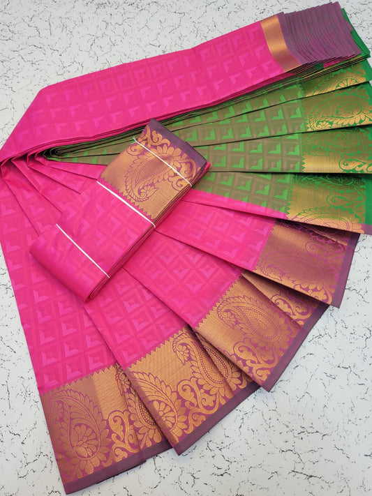 3D embossed silk sarees with contrast pallu (Green & Pink)