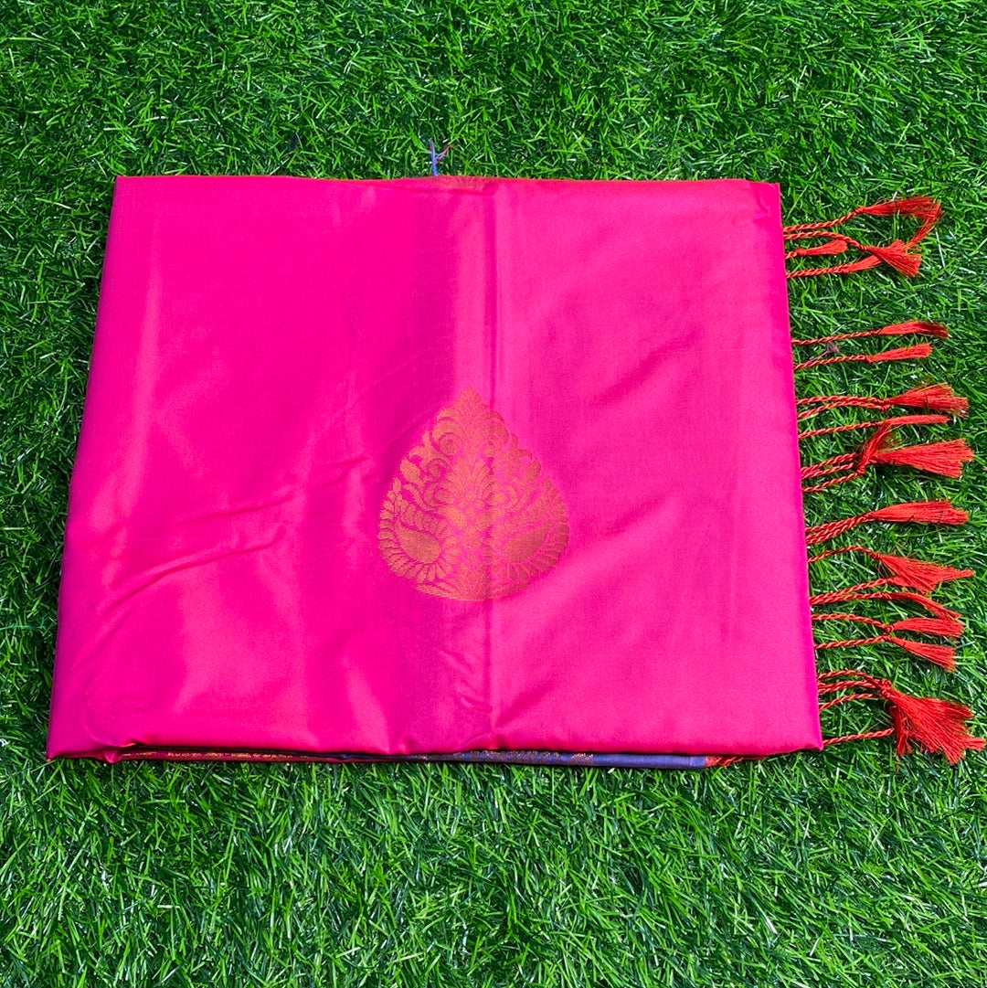 Kanjivaram Tissue Border Soft Silk Sarees (Pink and Blue Colour)