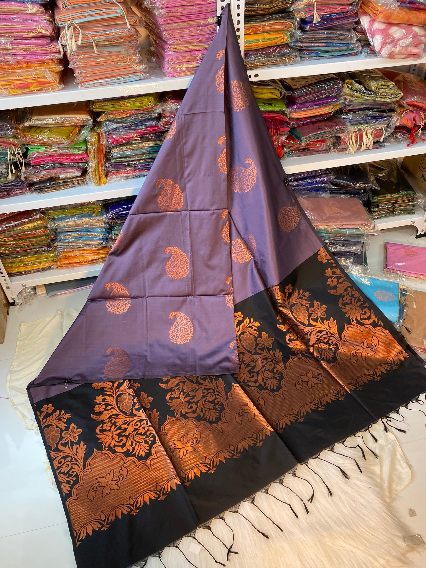 Kanjivaram Tissue Border Soft Silk Sarees (Purple & Black)