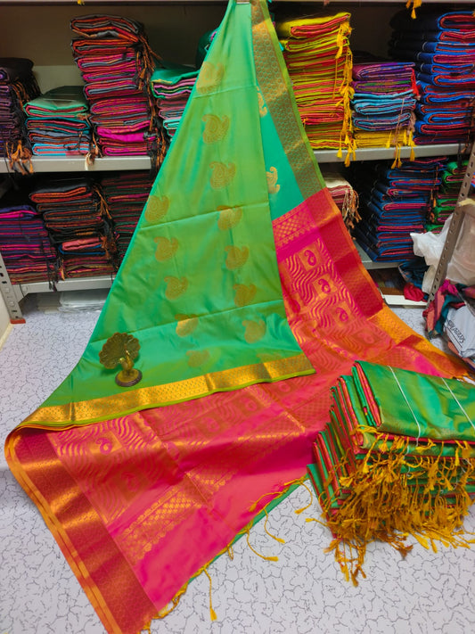 Kanjivaram Tissue Border Soft Silk Sarees (Green and Pink)