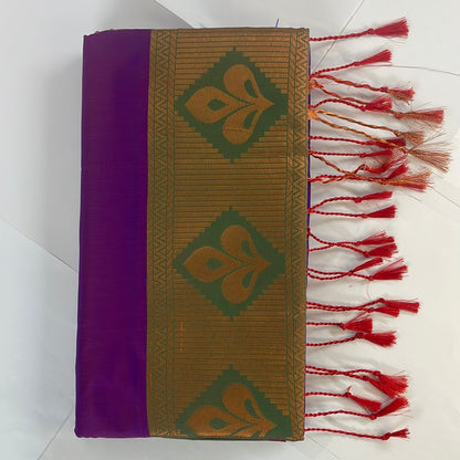 Kanjivaram Tissue Border Soft Silk Sarees (Pink and Green)